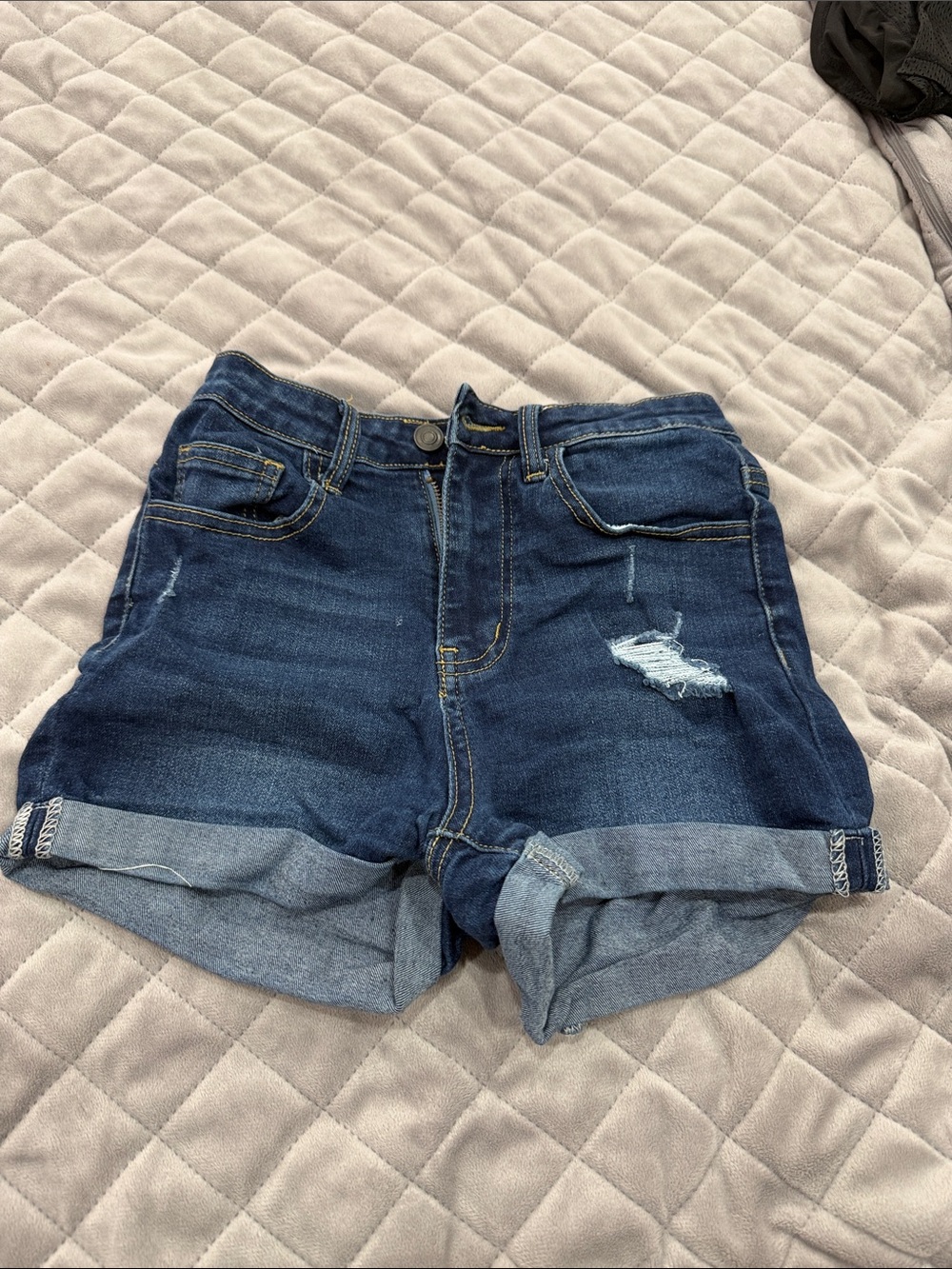 SHEIN Dark Blue Distressed Rolled Hem Denim Shorts